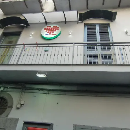 Heart Of Naples-3